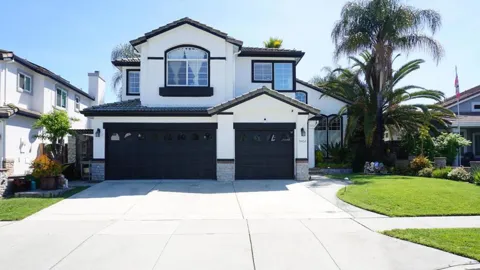9402 Rodeo Drive