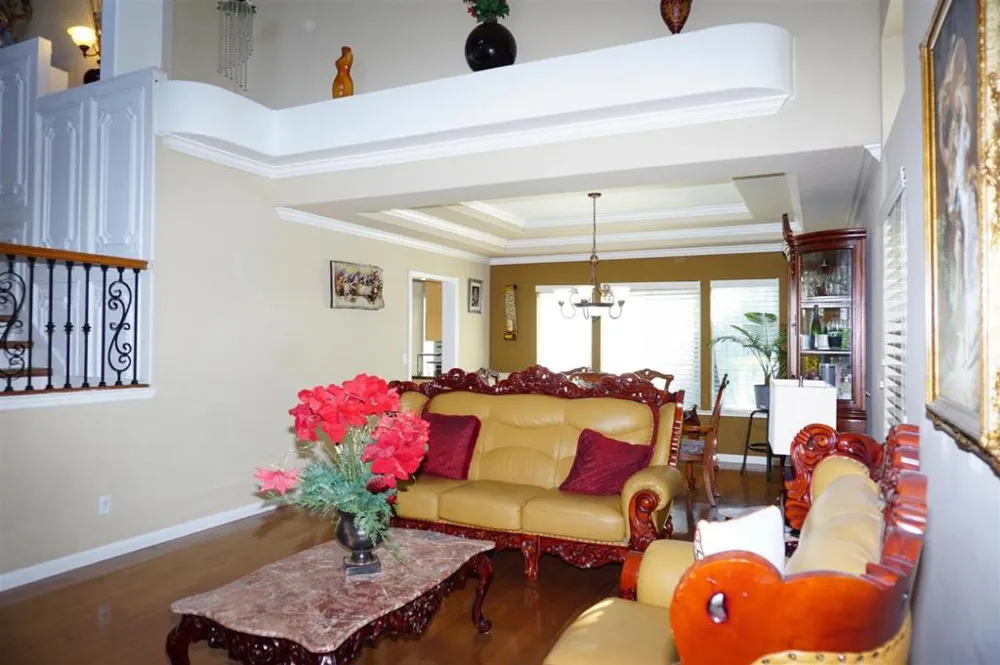 9402 Rodeo Drive Gilroy, CA 95020