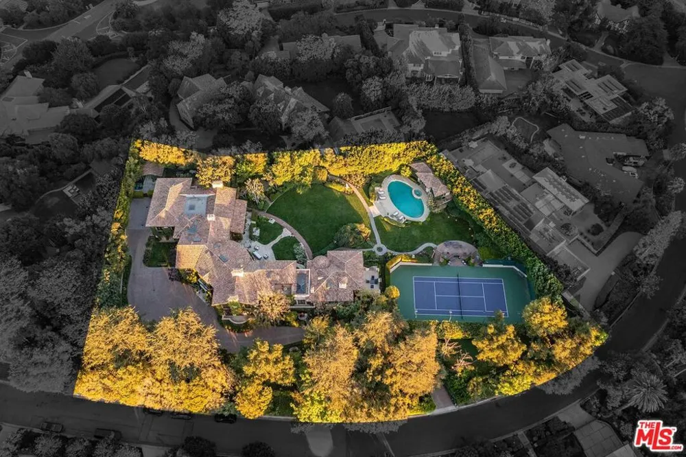 1550 Amalfi Drive Pacific Palisades, CA 90272