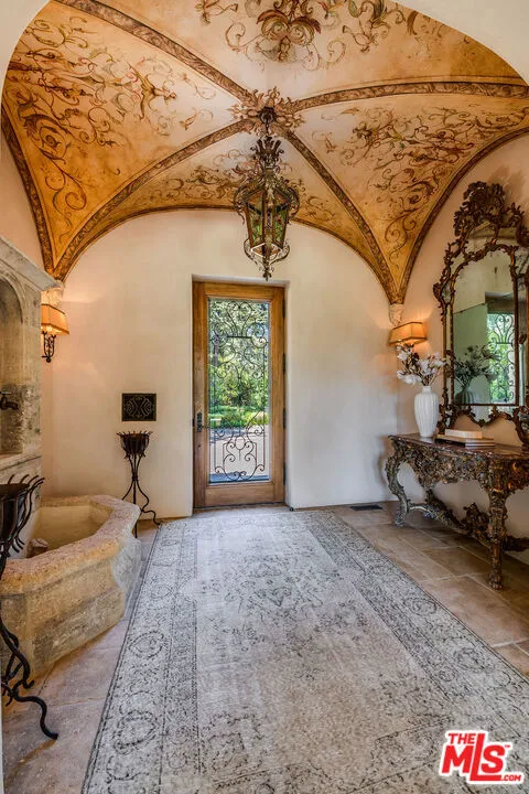 1550 Amalfi Drive Pacific Palisades, CA 90272