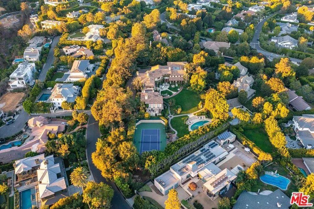 1550 Amalfi Drive Pacific Palisades, CA 90272