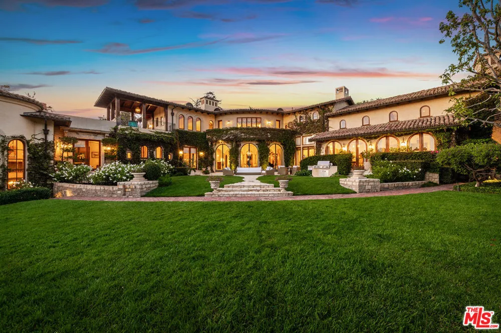 1550 Amalfi Drive Pacific Palisades, CA 90272