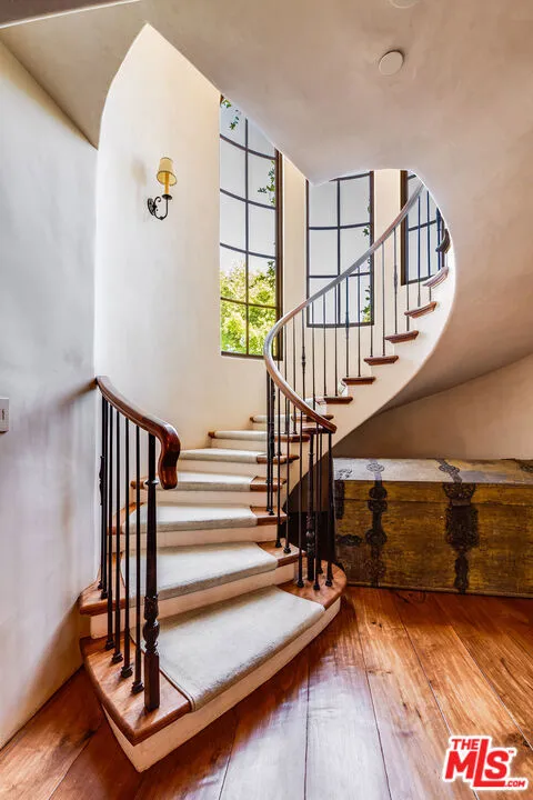 1550 Amalfi Drive Pacific Palisades, CA 90272