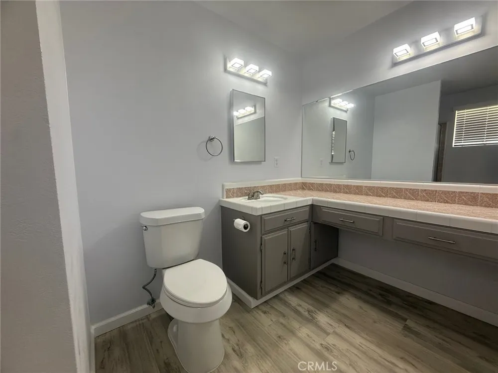 34465 J Barstow, CA 92311