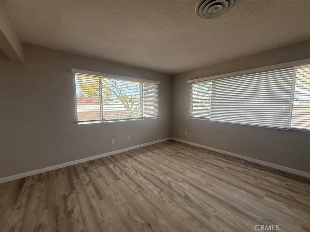 34465 J Barstow, CA 92311