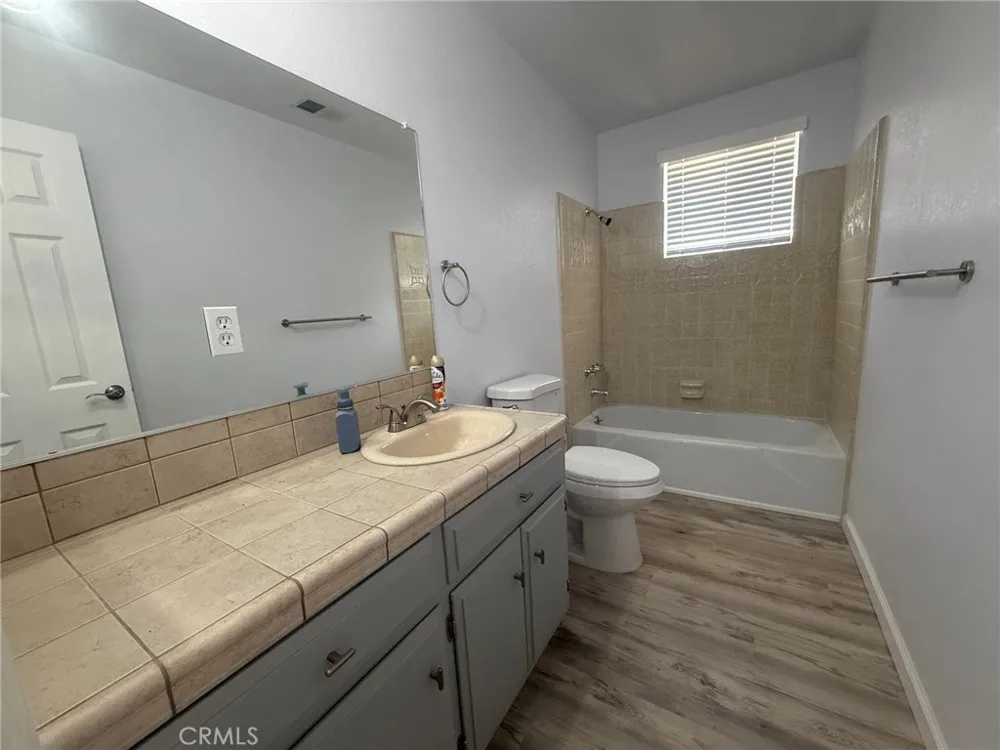 34465 J Barstow, CA 92311