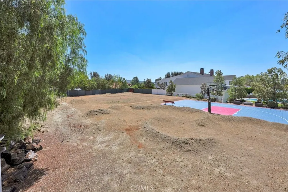 9641 Janice Villa Park, CA 92861