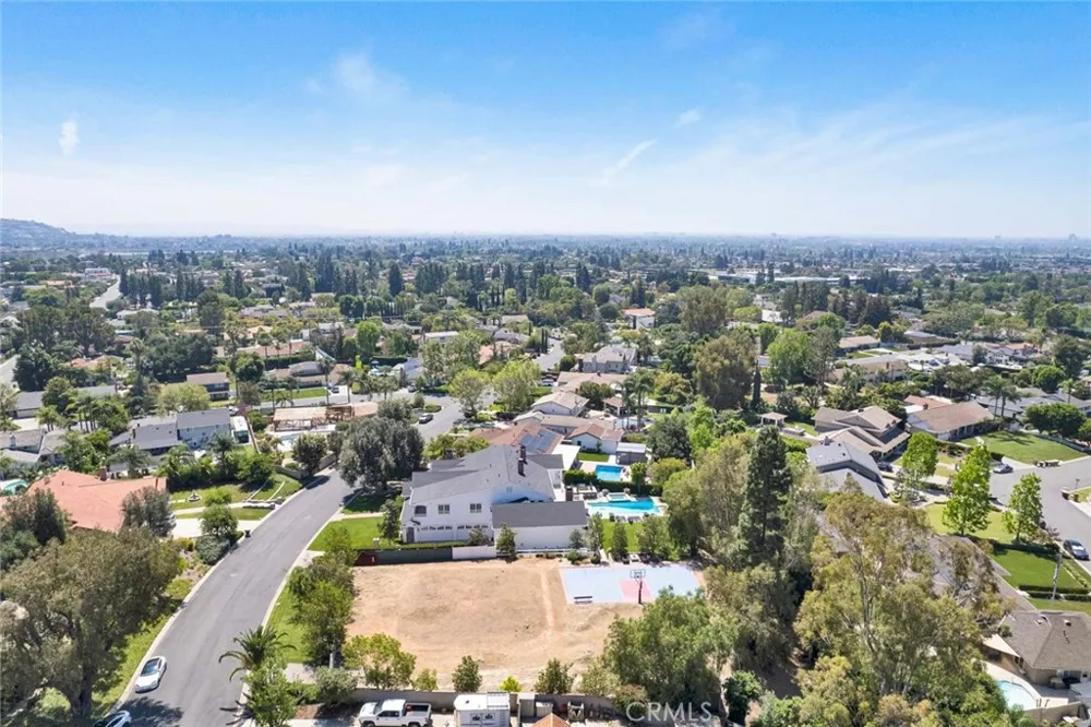9641 Janice Villa Park, CA 92861