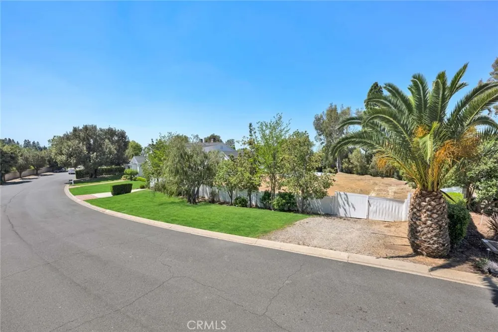 9641 Janice Villa Park, CA 92861