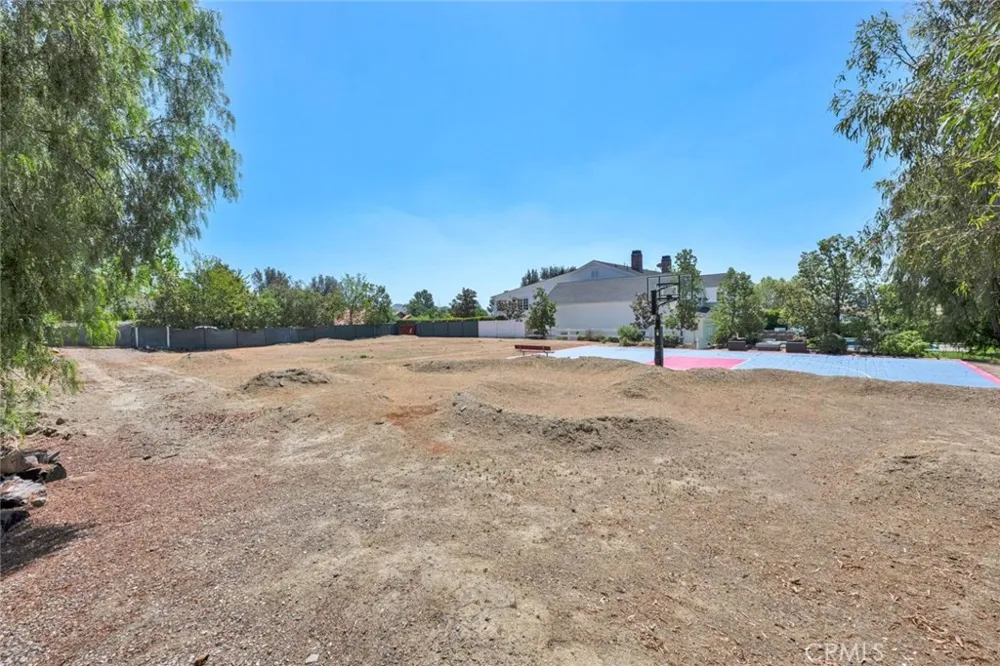 9641 Janice Villa Park, CA 92861