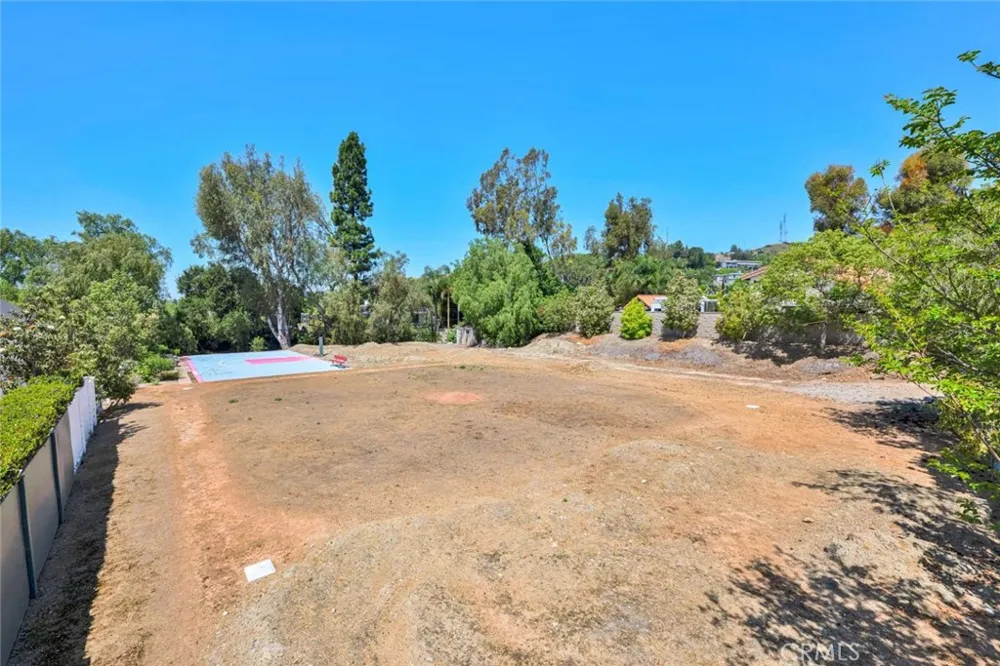 9641 Janice Villa Park, CA 92861