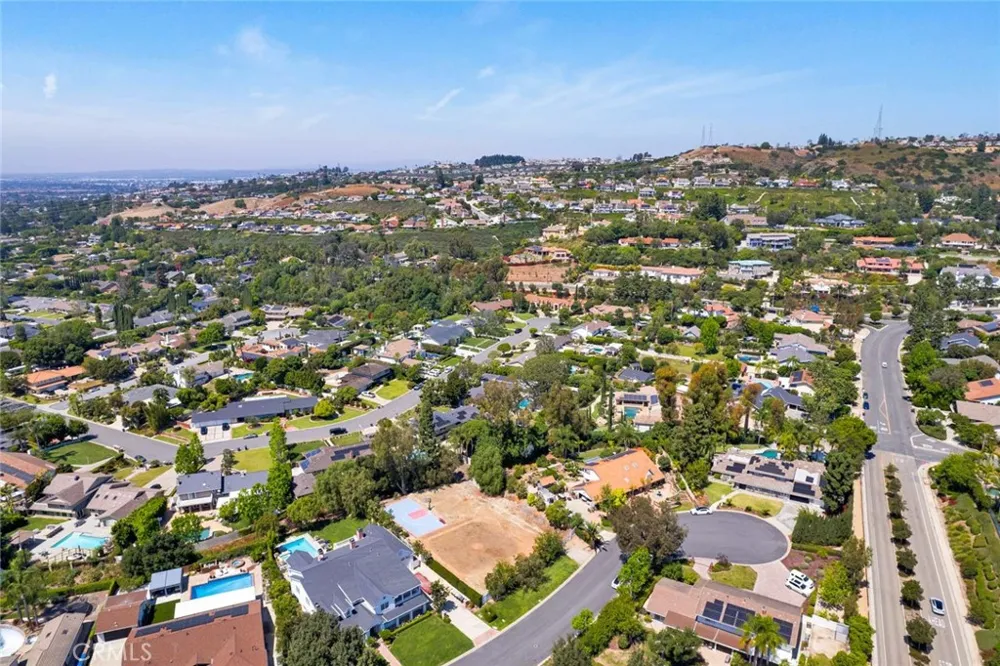 9641 Janice Villa Park, CA 92861
