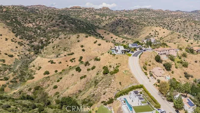 15 Wrangler Lane Bell Canyon, CA 91307
