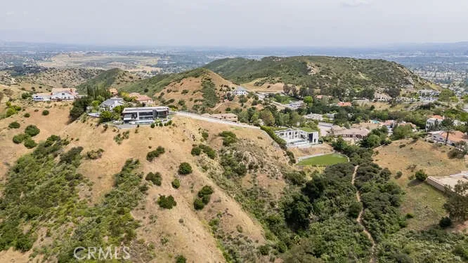 15 Wrangler Lane Bell Canyon, CA 91307