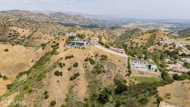 15 Wrangler Lane Bell Canyon, CA 91307