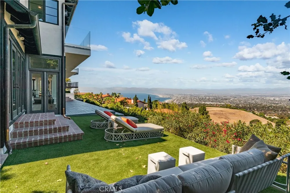 6039 Via Sonoma Rancho Palos Verdes, CA 90275