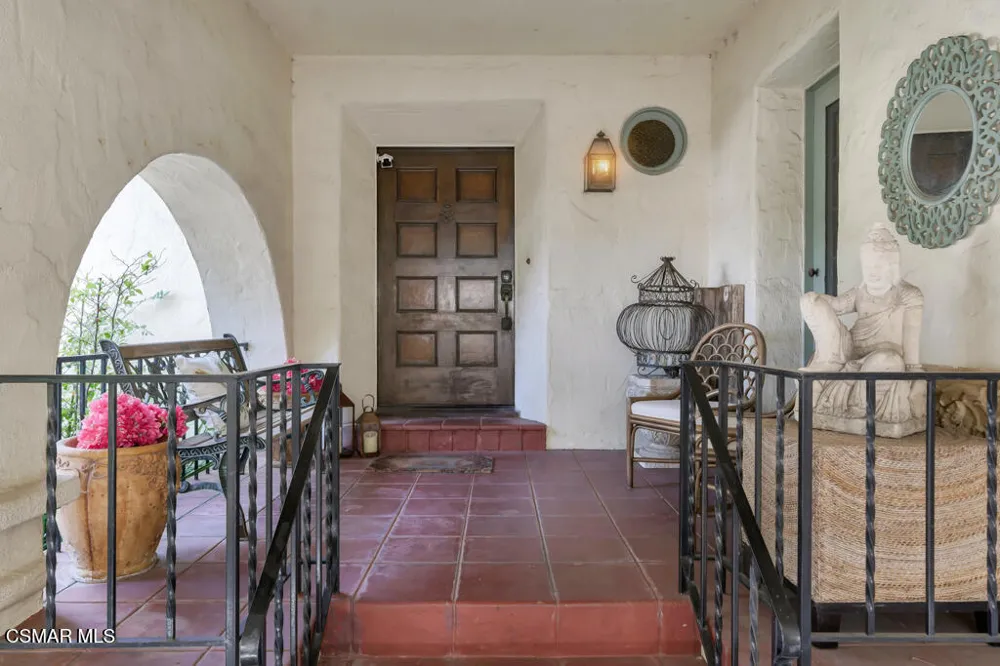 1234 Everett Street Glendale, CA 91207