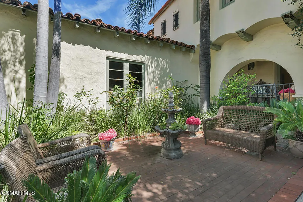1234 Everett Street Glendale, CA 91207