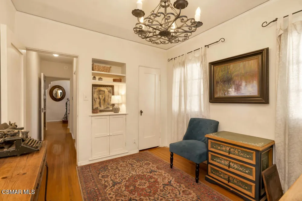 1234 Everett Street Glendale, CA 91207