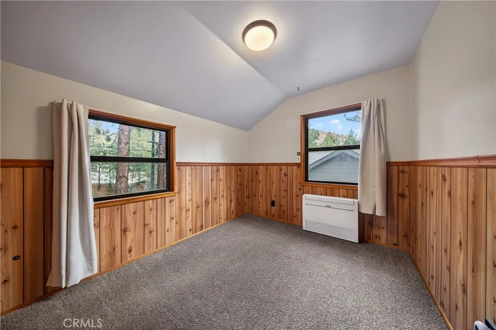5744 Heath Creek Wrightwood, CA 92397
