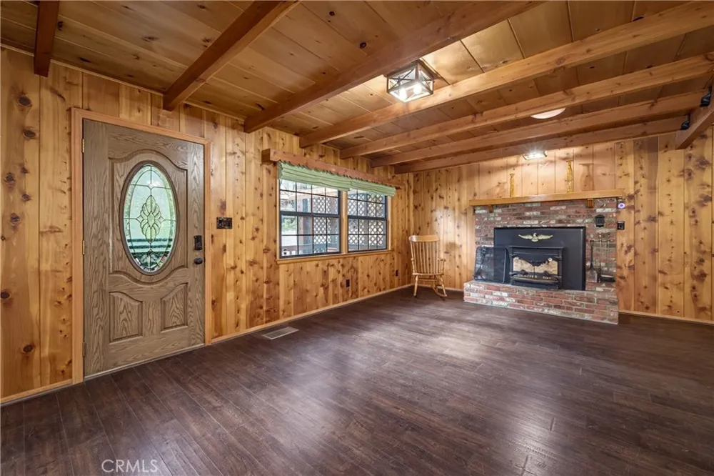 5744 Heath Creek Wrightwood, CA 92397