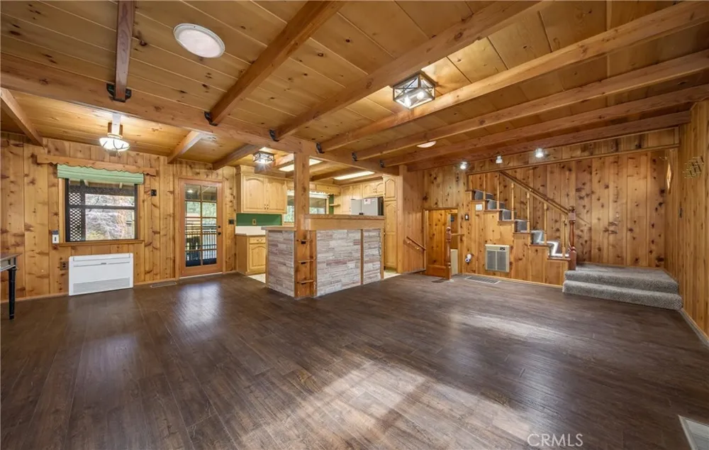 5744 Heath Creek Wrightwood, CA 92397