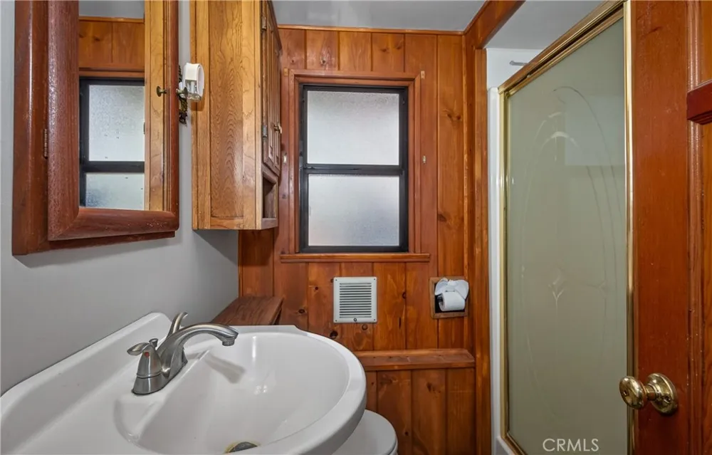 5744 Heath Creek Wrightwood, CA 92397