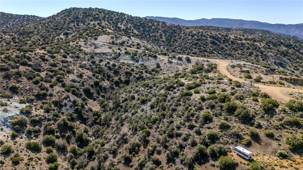 11101 Halter Tehachapi, CA 93561