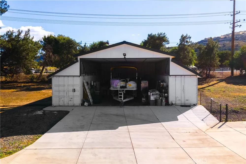 22480 Grand Avenue Wildomar, CA 92595