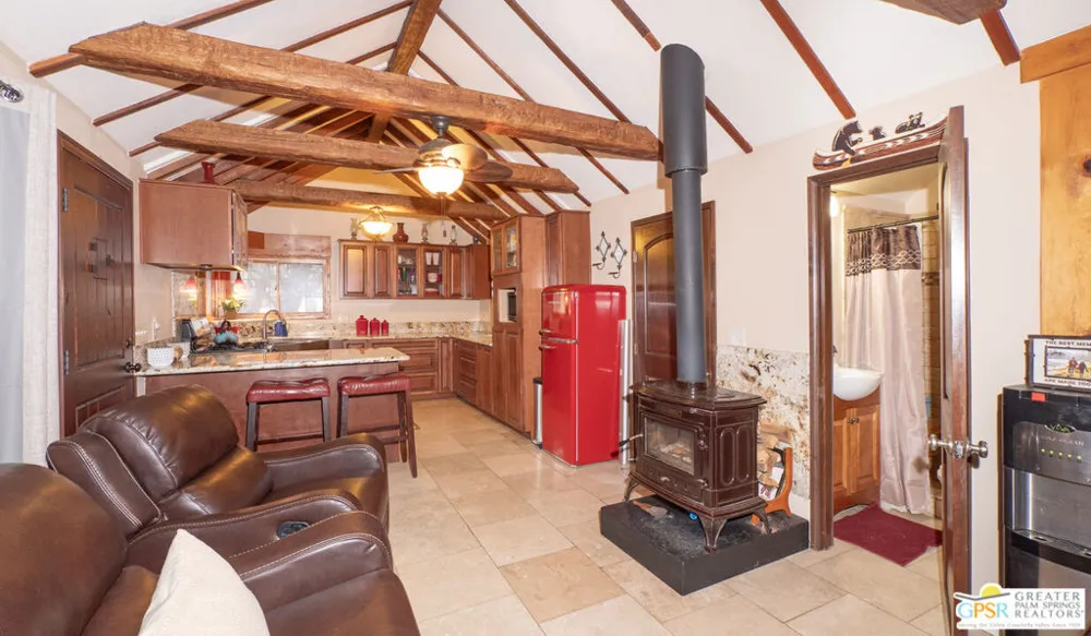 76 Seven Oaks Trail Angelus Oaks, CA 92305