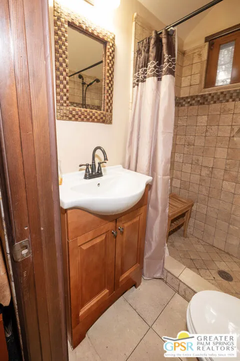 76 Seven Oaks Trail Angelus Oaks, CA 92305