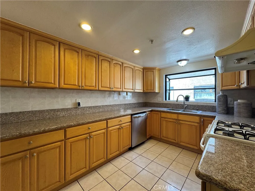 1620 S 5th #F Alhambra, CA 91803