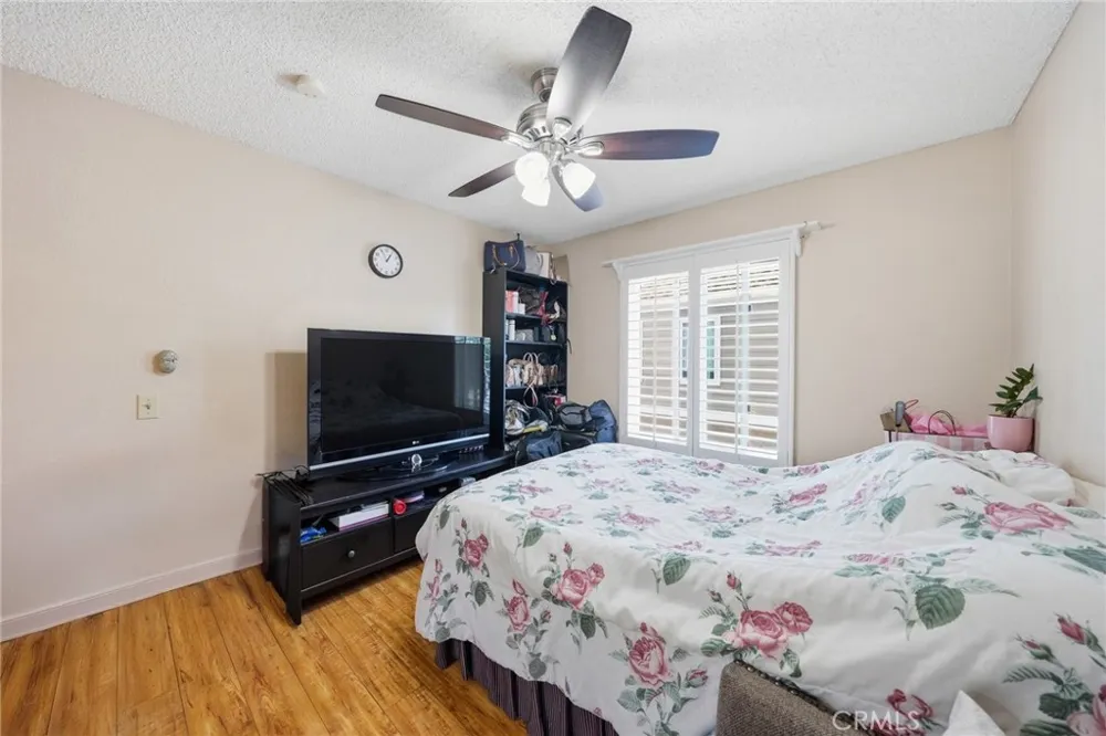 10452 W Briar Oaks Stanton, CA 90680