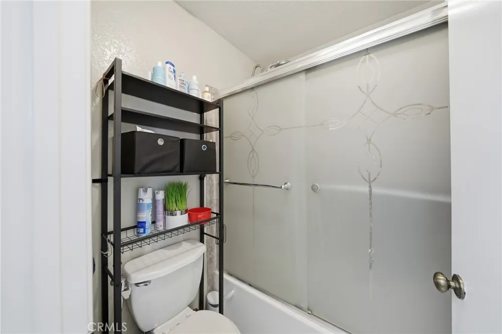 10452 W Briar Oaks Stanton, CA 90680