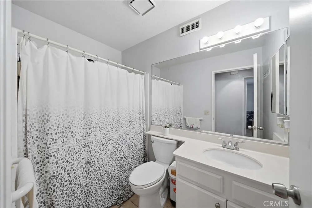 10452 W Briar Oaks Stanton, CA 90680