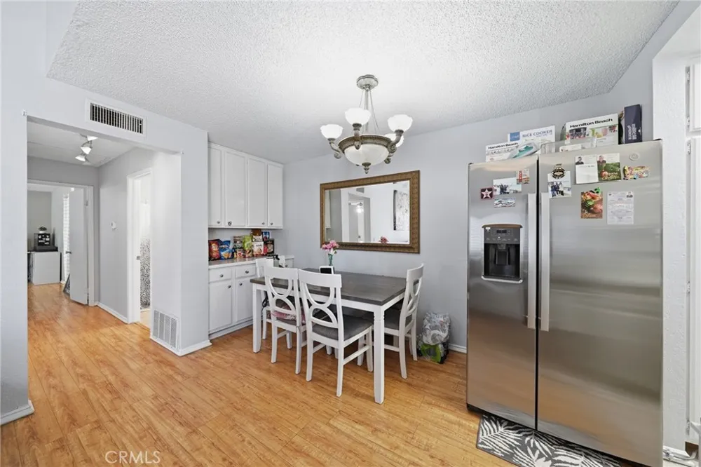 10452 W Briar Oaks Stanton, CA 90680
