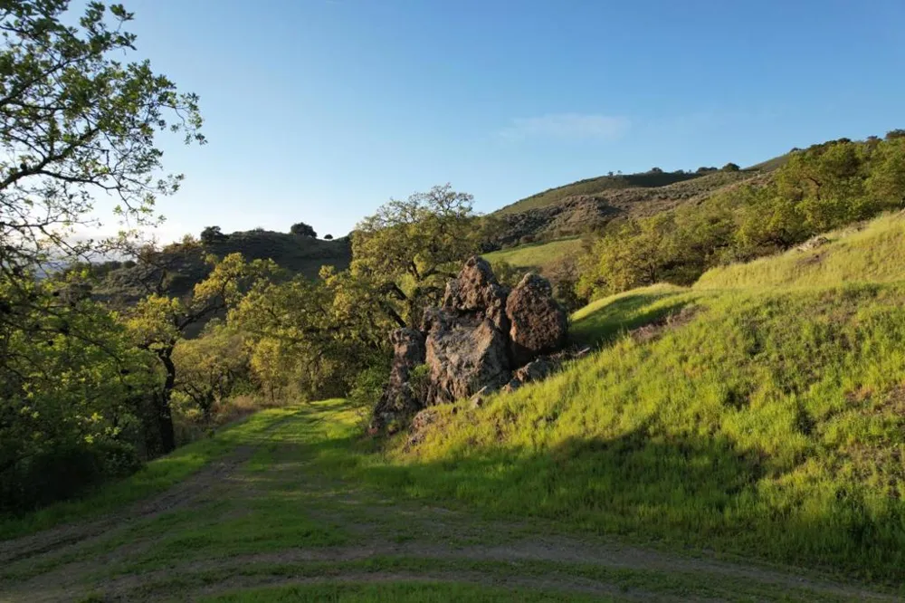 Oak Glen Avenue Morgan Hill, CA 95037