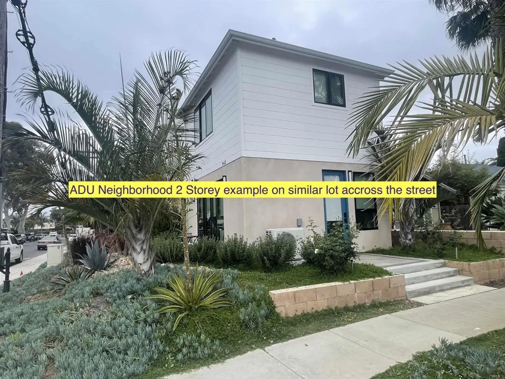 3328 Roosevelt Street Carlsbad, CA 92008