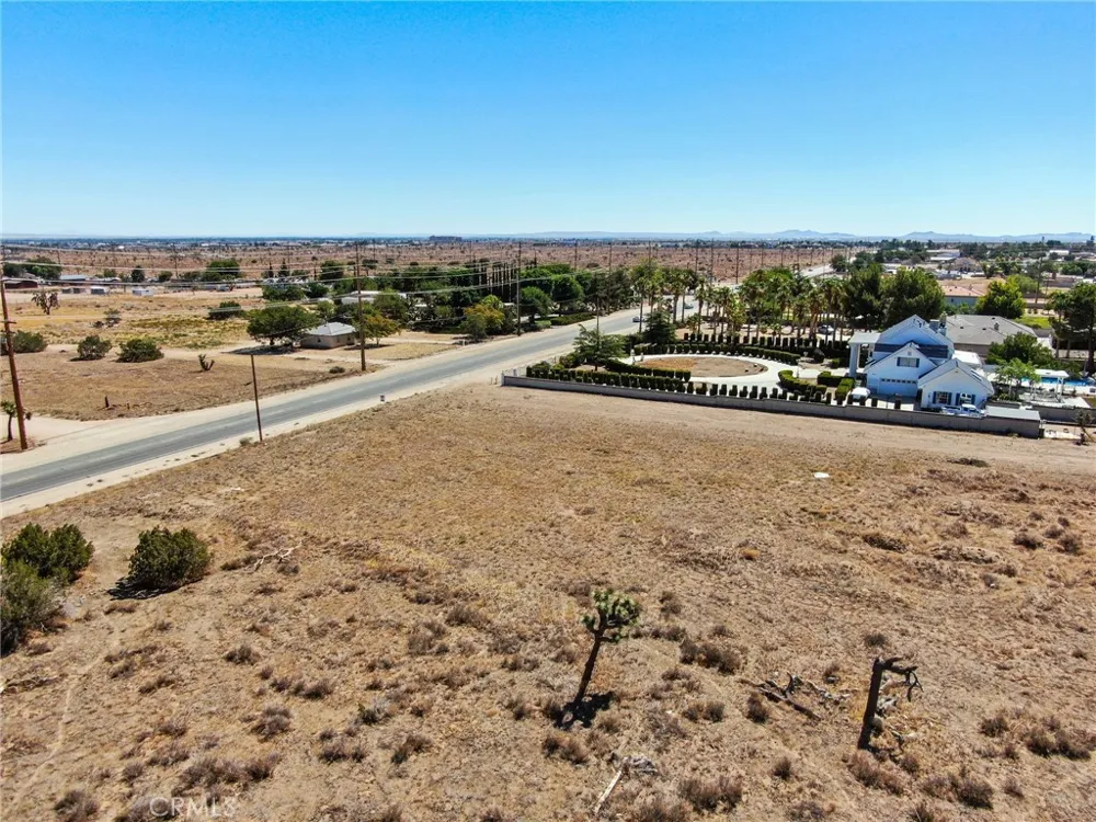 2060 W Avenue N Palmdale, CA 93551