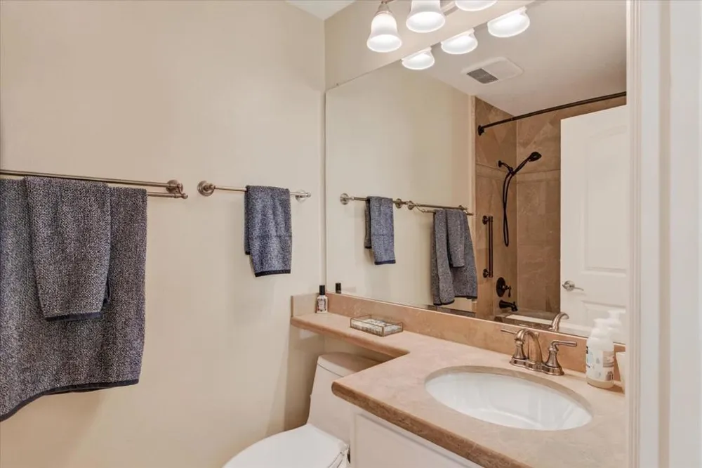 7305 Via Granja San Jose, CA 95135
