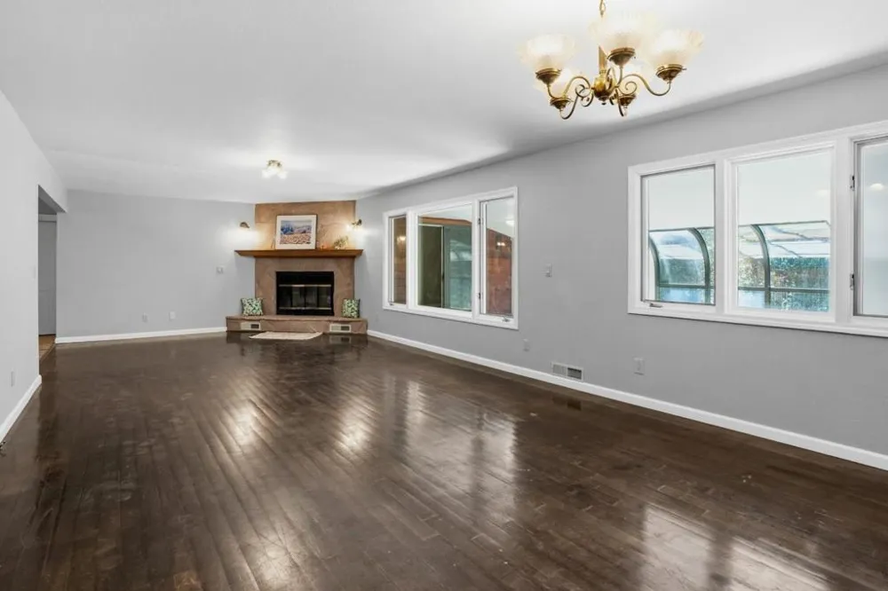 300 Winona Way Aptos, CA 95003