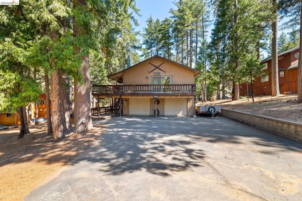 2119 Silverado Way Arnold, CA 95223