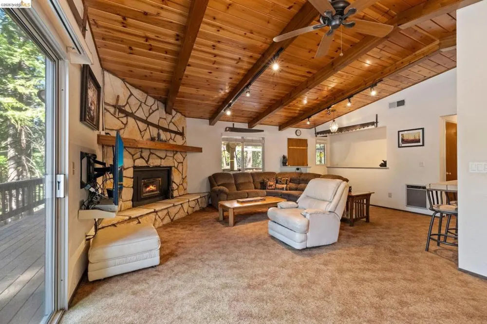 2119 Silverado Way Arnold, CA 95223