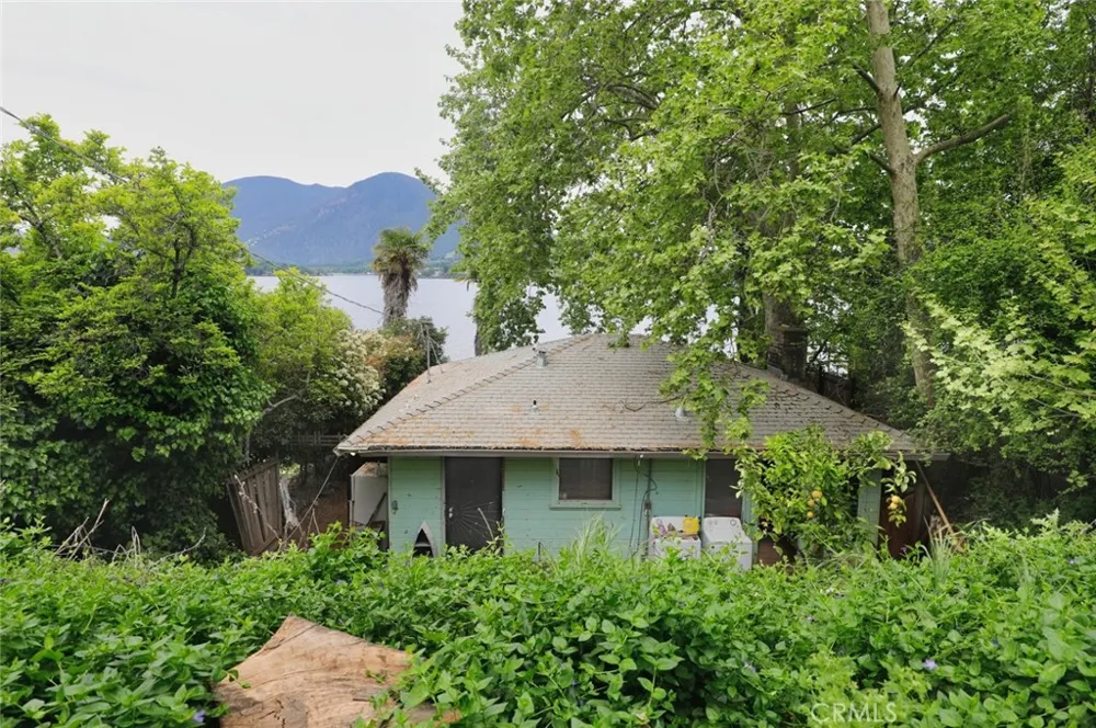 9195 Glenhaven Glenhaven, CA 95443