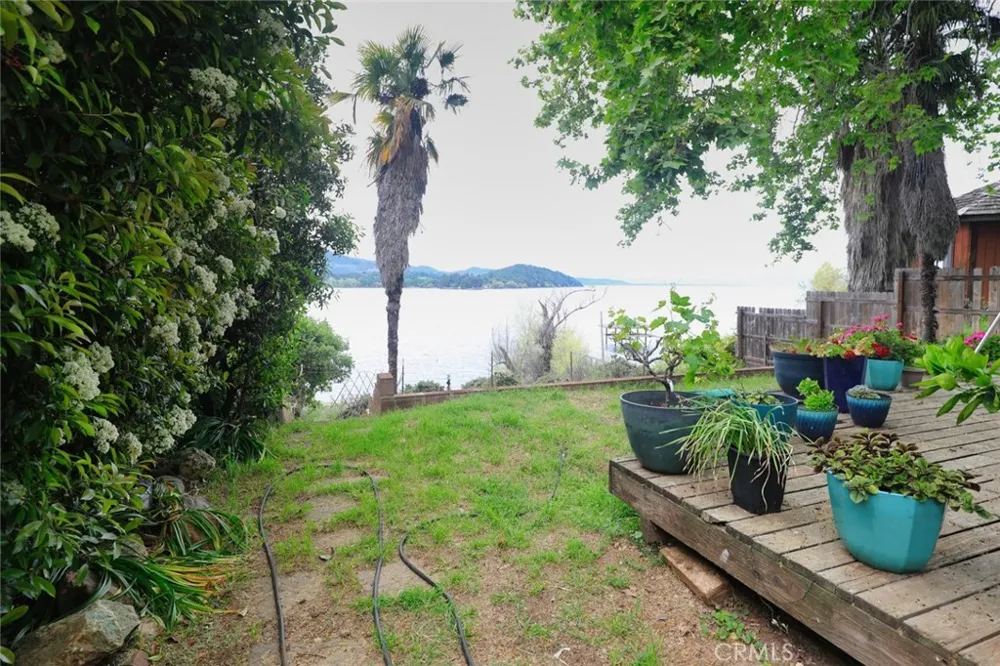 9195 Glenhaven Glenhaven, CA 95443