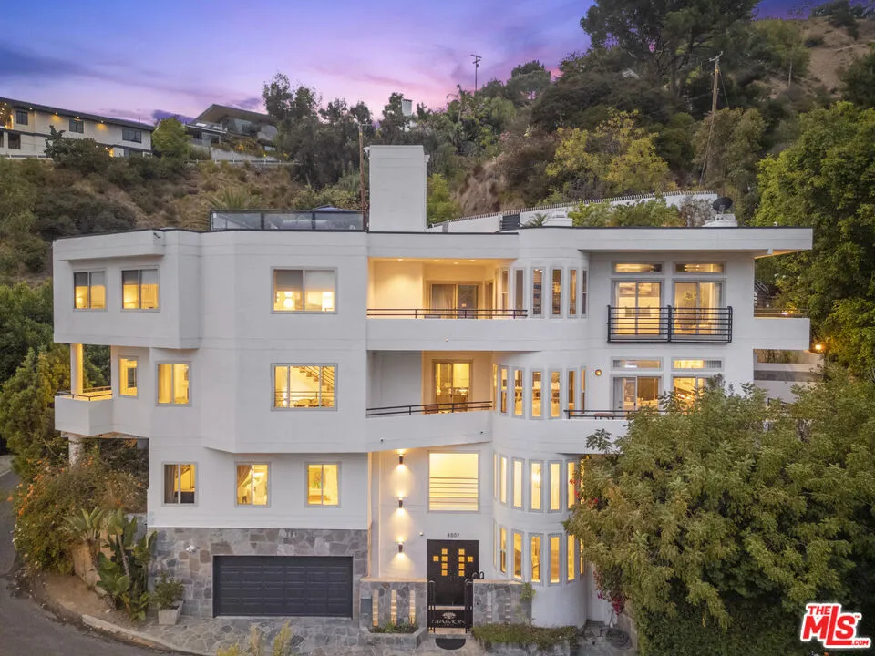8507 Franklin Avenue Los Angeles, CA 90069