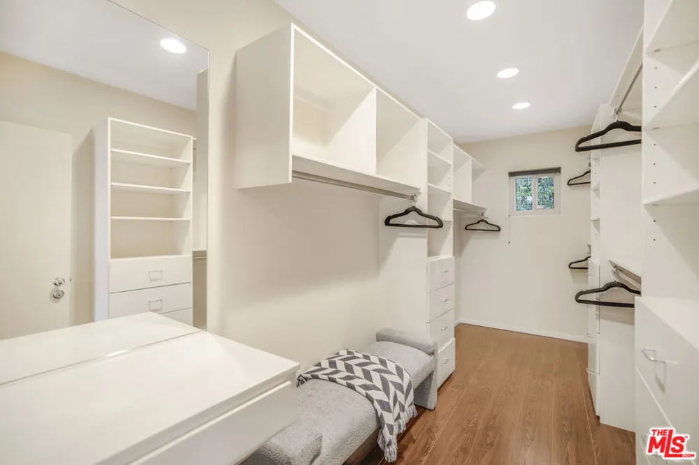 8507 Franklin Avenue Los Angeles, CA 90069