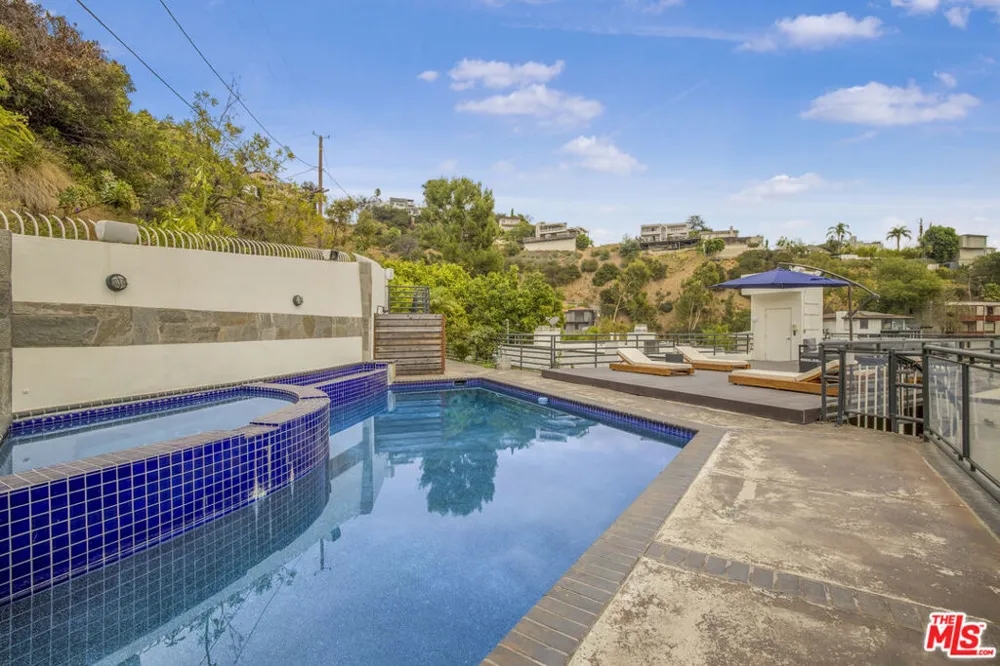 8507 Franklin Avenue Los Angeles, CA 90069