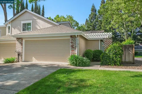 1000 Shady Creek Pl