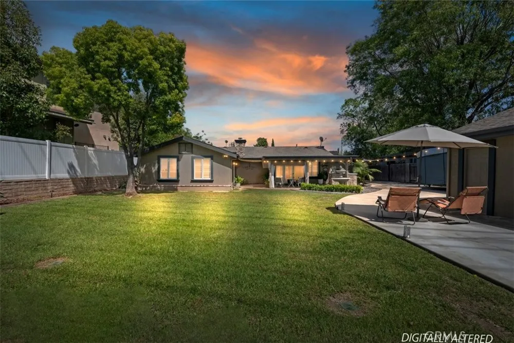554 Calle Jazmin Thousand Oaks, CA 91360